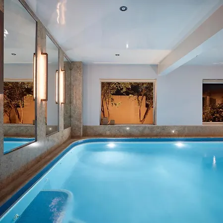 Elaia Luxury Residences Daire Atina
